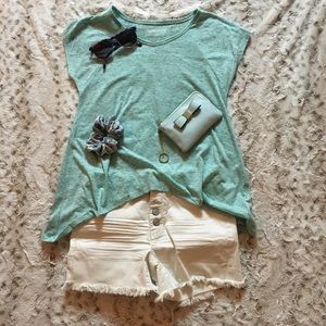 Blue top with grey speckles